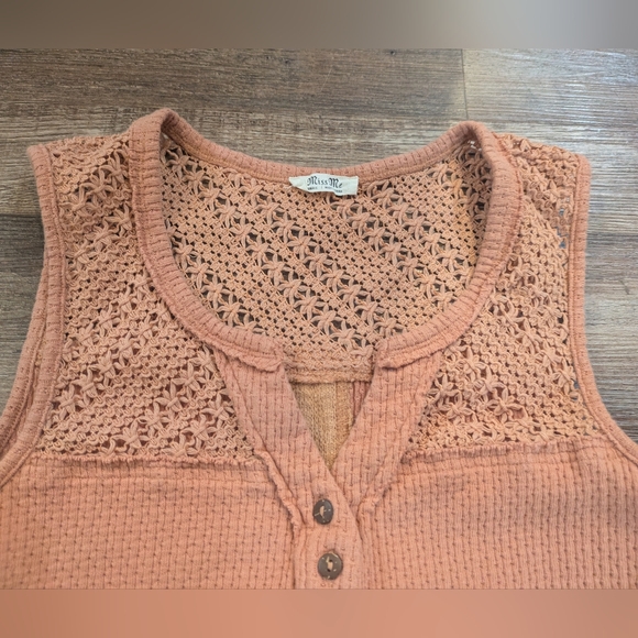 Miss Me Crochet Henley Tank Top Coral Sleeveless Button Up Sz Sm - Picture 3 of 9